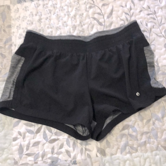 Xersion running shorts - Picture 1 of 4